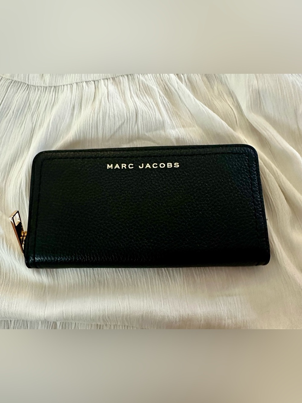 Marc Jacobs Black Pebbled Leather Zip Wallet with Gold Logo